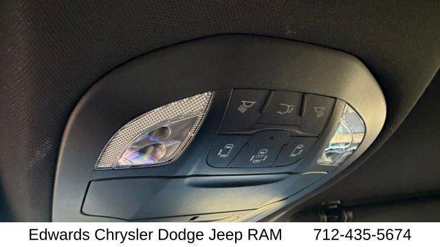 2026 Chrysler Pacifica Select - Photo 30