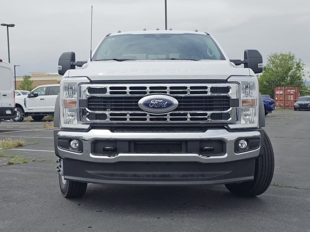New 2026 Oxford White Ford XL image 3