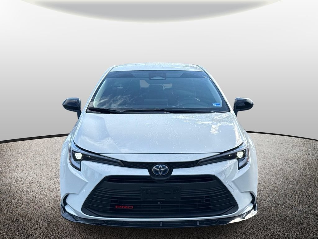 Used 2025  Toyota Hybrid LE image 6