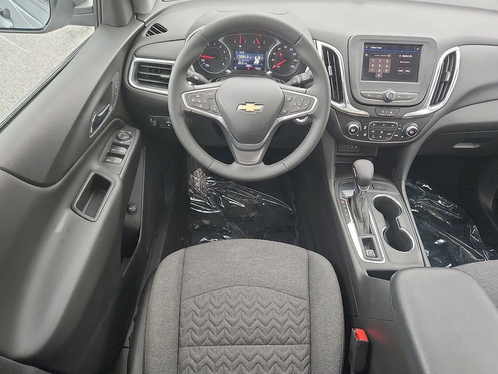 2023 Chevrolet Equinox LT - Photo 11