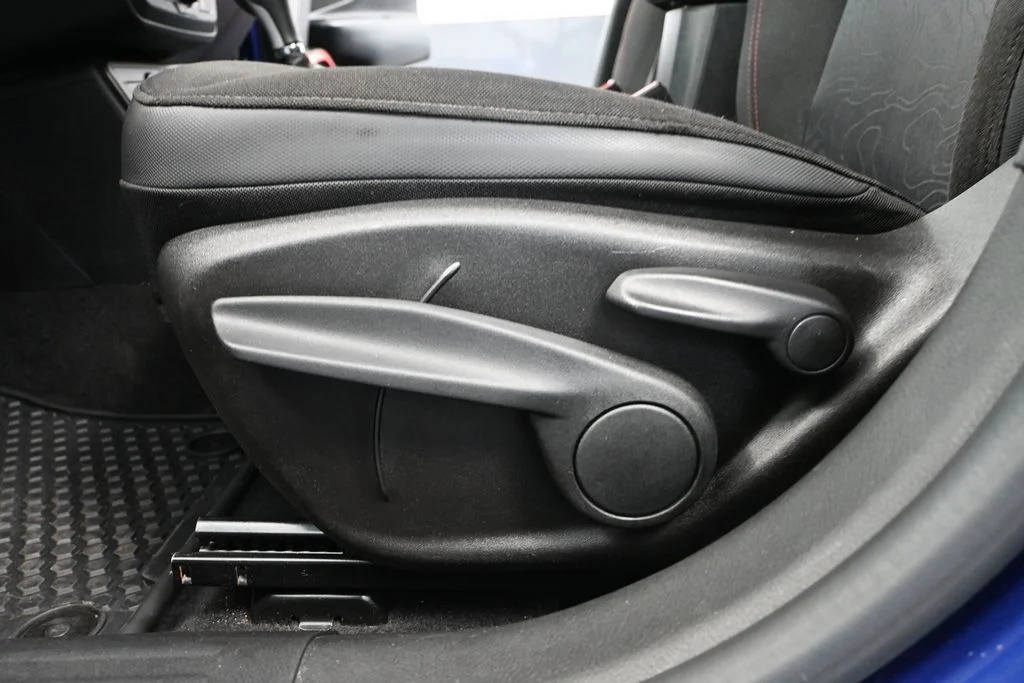 Used 2020 Blue Jeep Trailhawk image 21