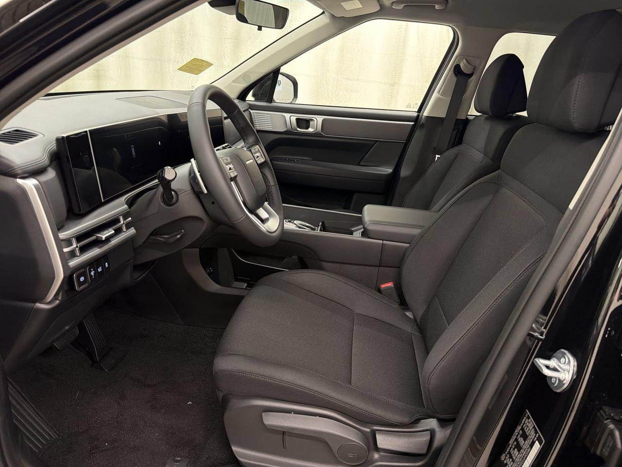 New 2027 Phantom Black Hyundai SE AWD image 13