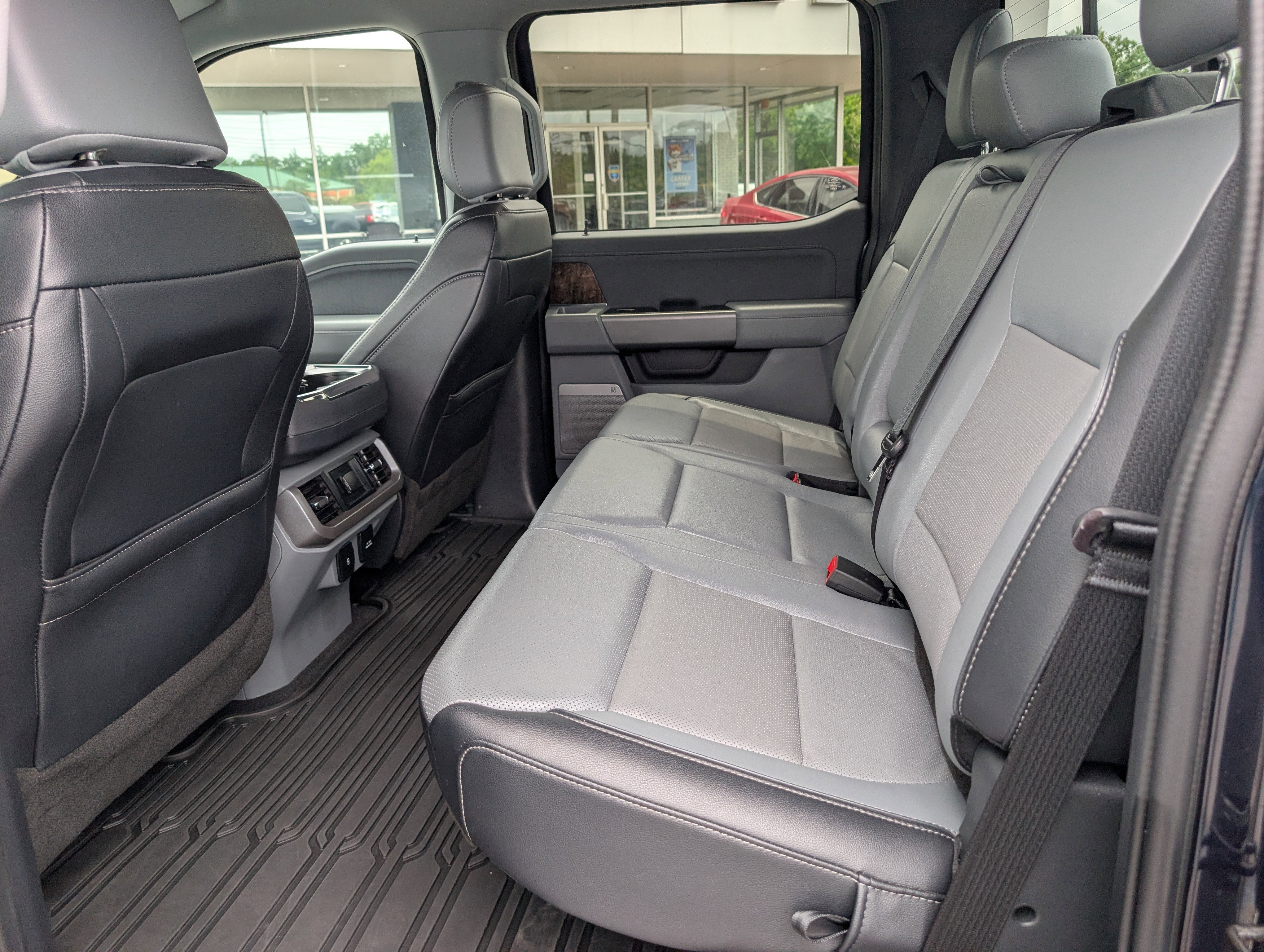 Certified Used 2023 Antimatter Blue Metallic Ford LARIAT image 15
