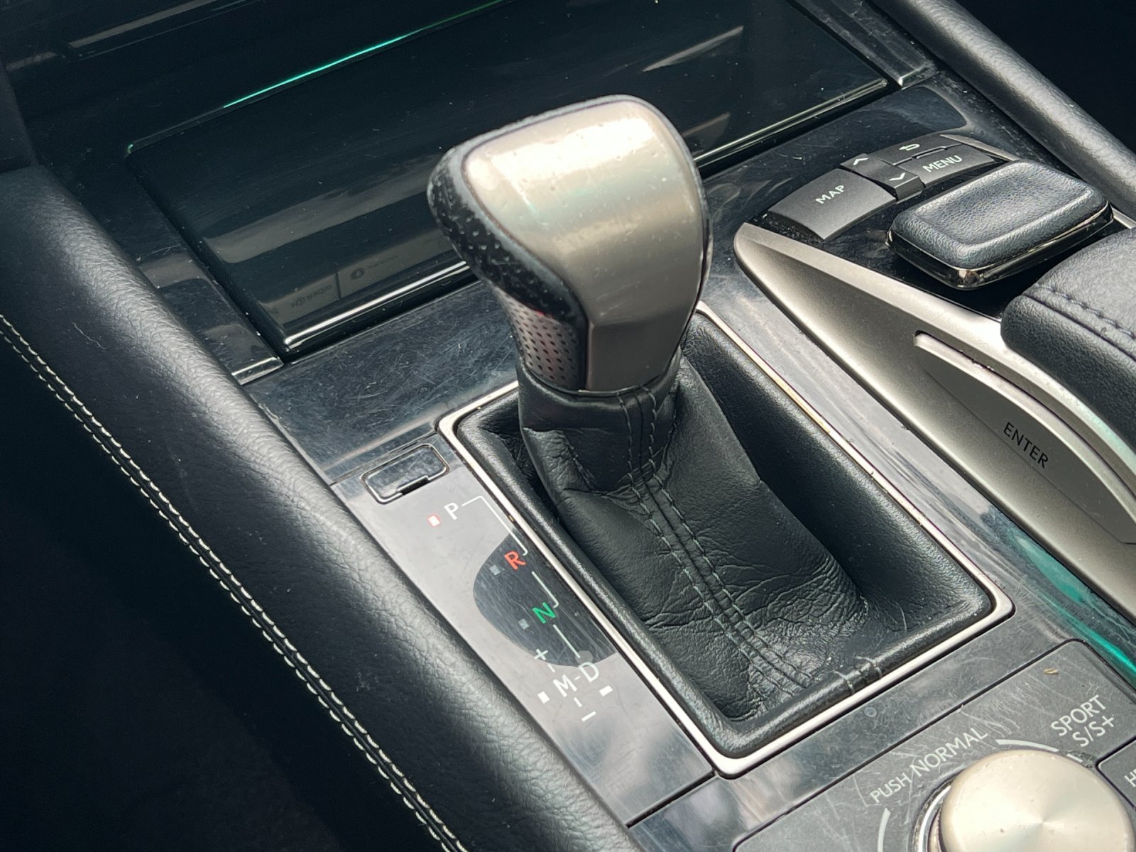 Used 2017 Gray Lexus LS 460 image 21