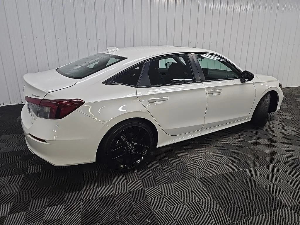 Used 2025 Black Honda Sport image 3