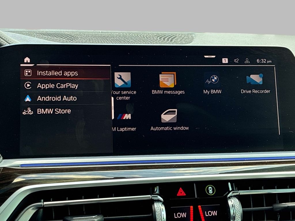 Used 2021 White BMW xDrive40i image 43