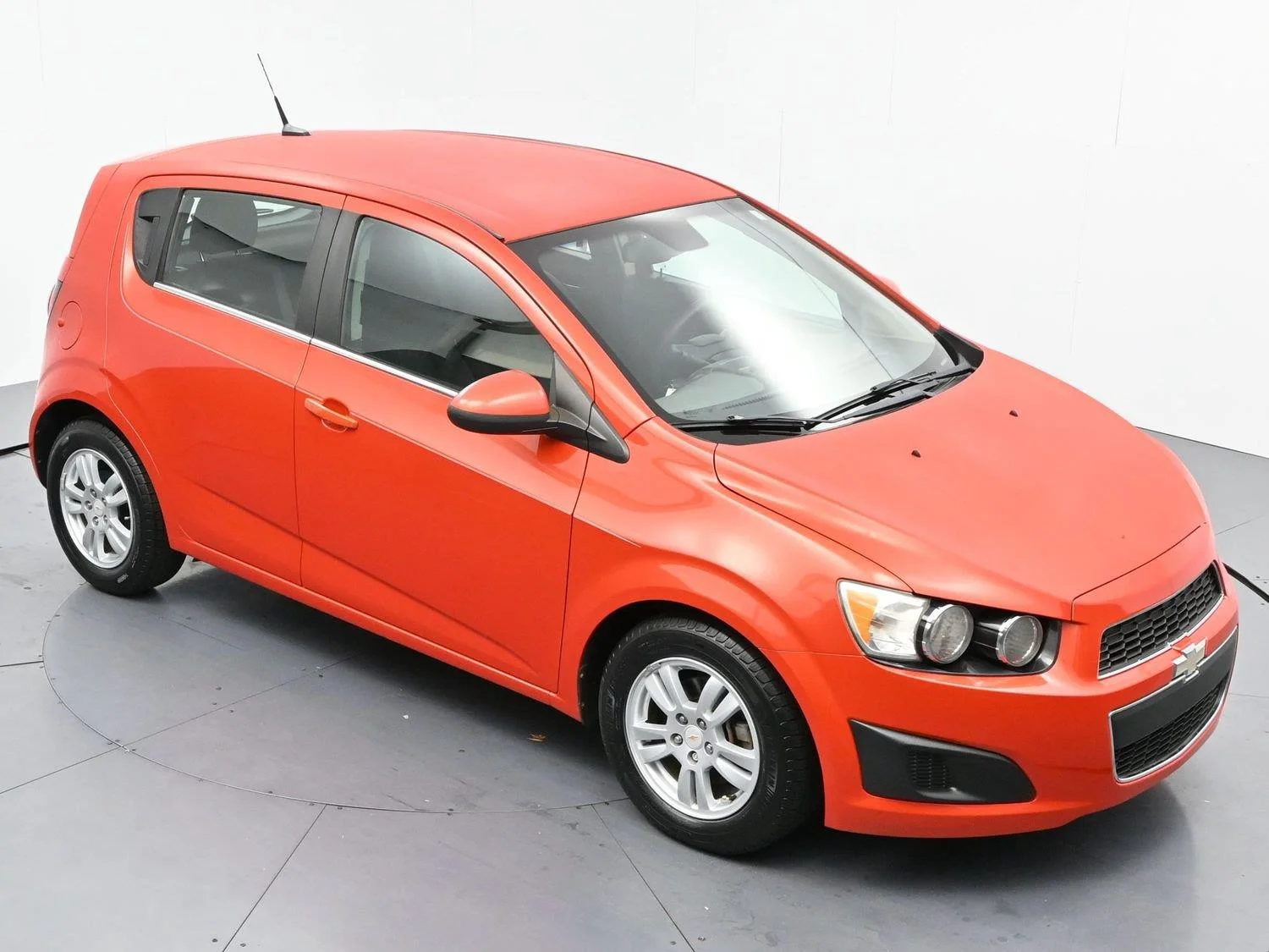 Used 2012 Inferno Orange Metallic Chevrolet LT image 32