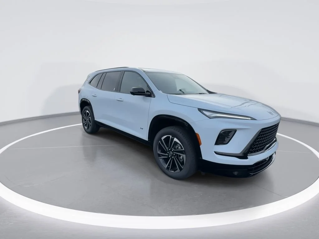 New 2026 Iridescent White Tricoat Buick Sport Touring image 2