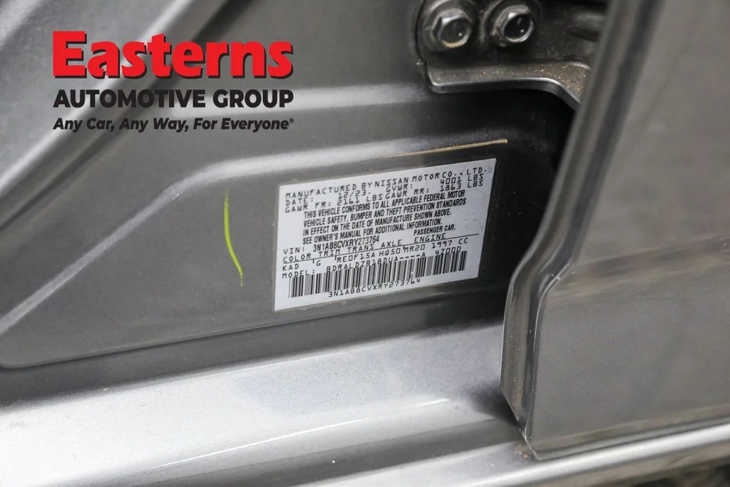Used 2024 Gray Nissan SV image 34