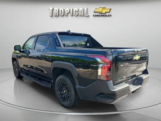 New 2026 Black Chevrolet LT - Extended Range image 3