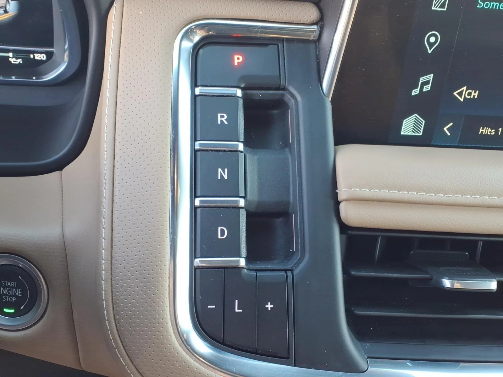 Used 2024 Iridescent Pearl Tricoat Chevrolet Premier image 11