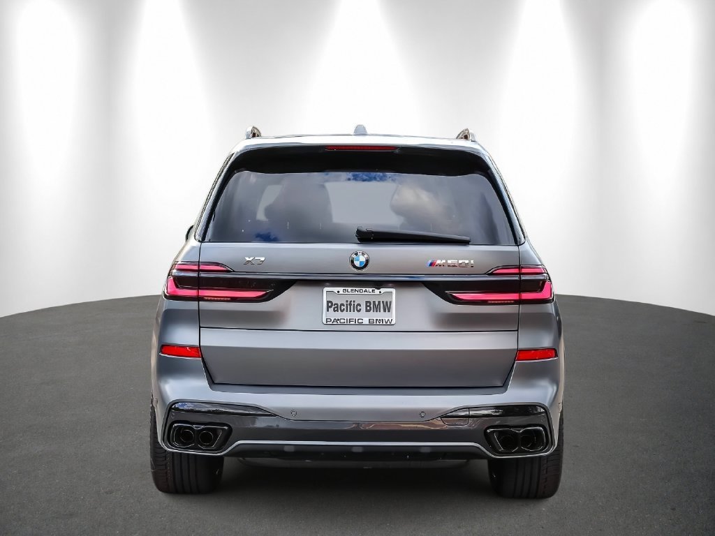 2027 BMW X7 photo 5