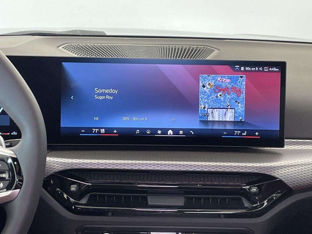 2025 BMW 3 Series 330i - Photo 22