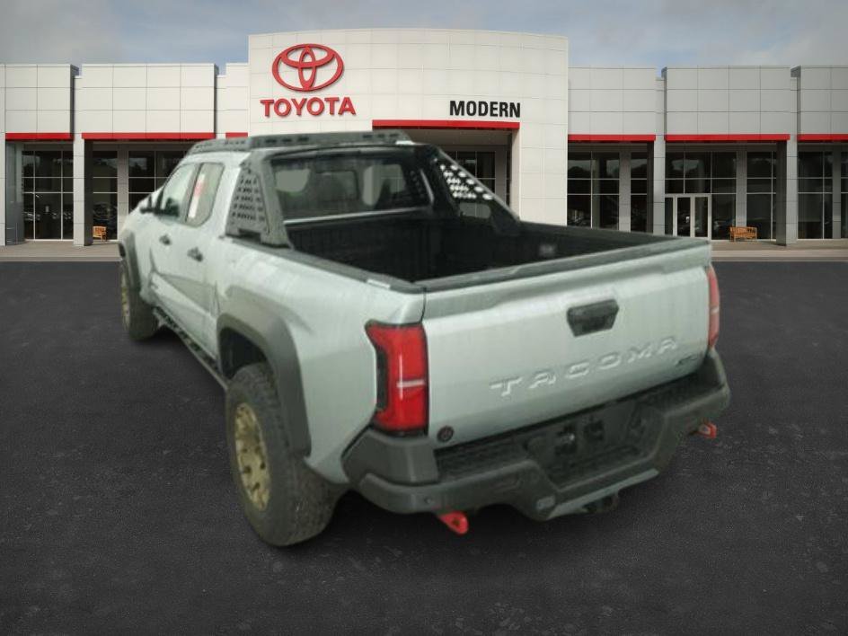 New 2025 Celestial Silver M Toyota Trailhunter image 16