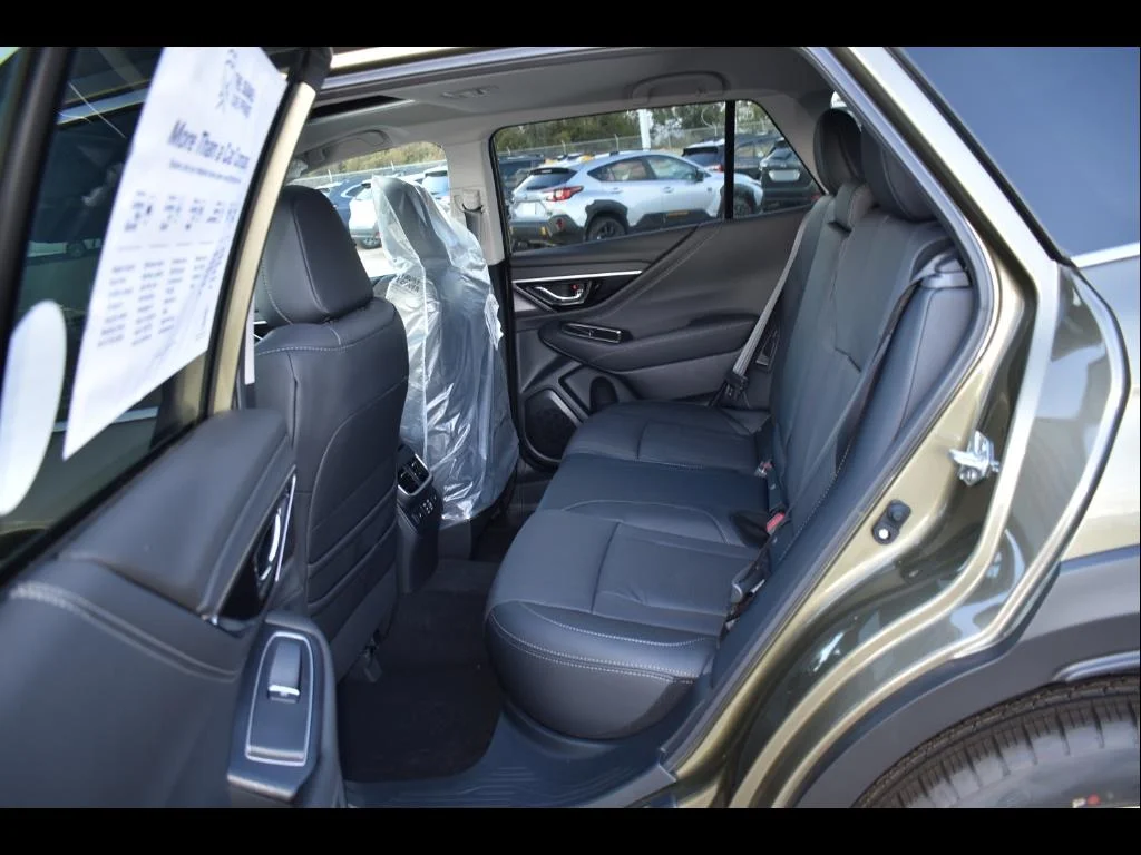 Used 2025 GREEN Subaru Limited image 19
