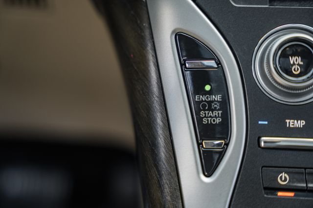 Used 2019 Brown Metallic Lincoln Reserve image 27