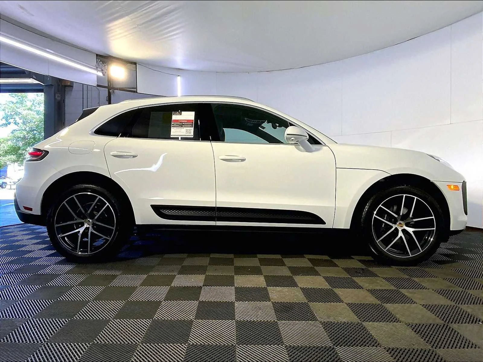 Certified Used 2024 White Porsche  image 8