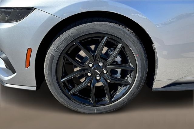 New 2025 Iconic Silver Metallic Ford EcoBoost Premium image 10