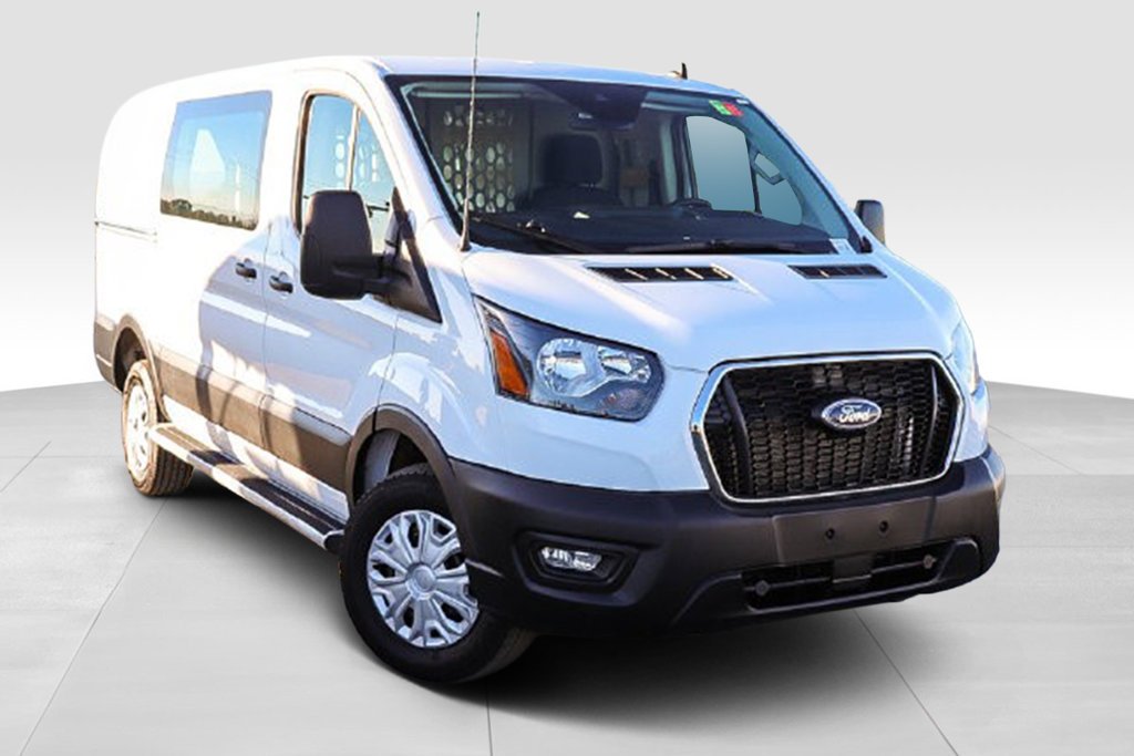 Used 2025 Oxford White Ford Base image 2