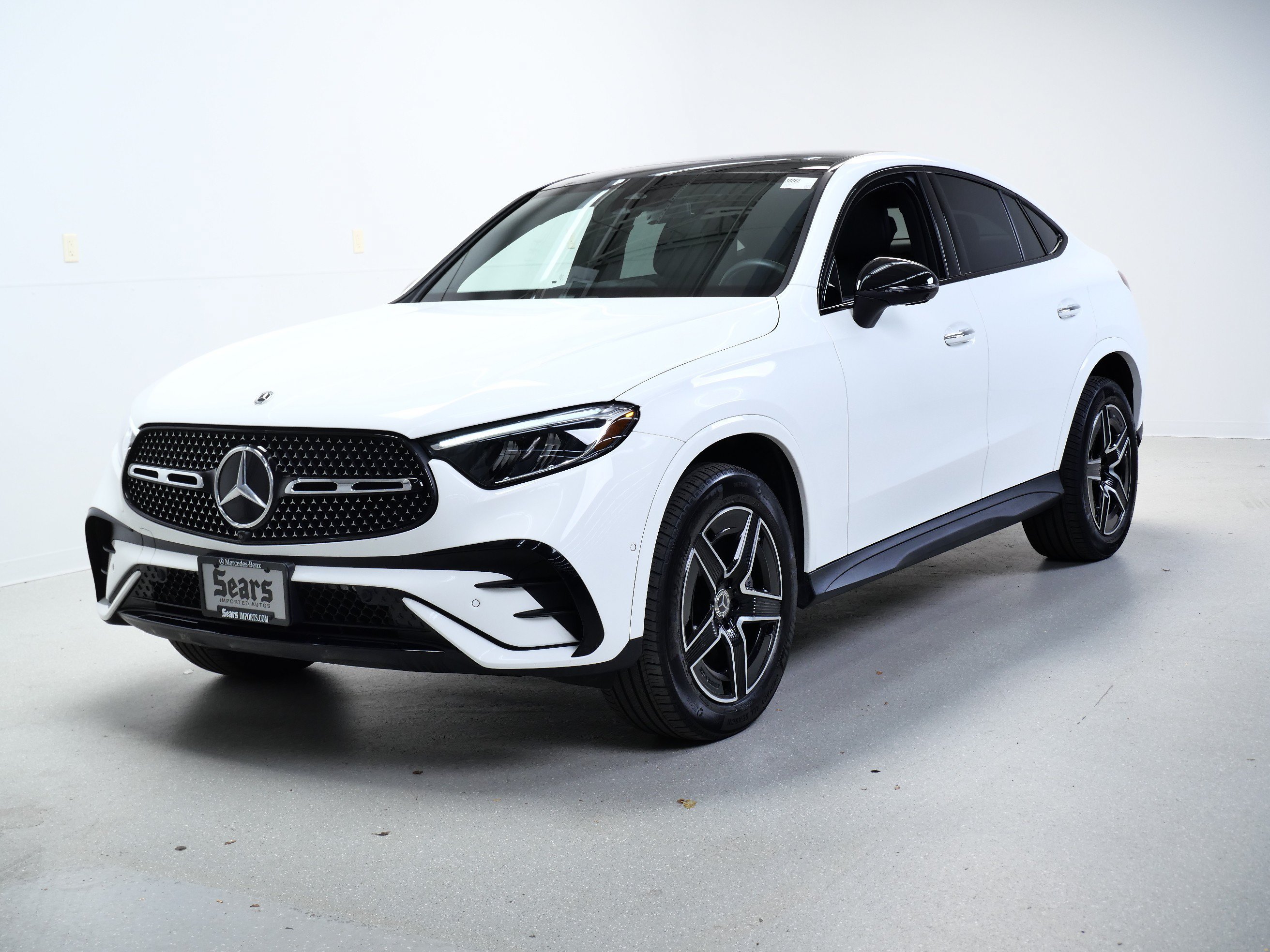 Used 2024 Polar White Mercedes-Benz GLC 300 image 9