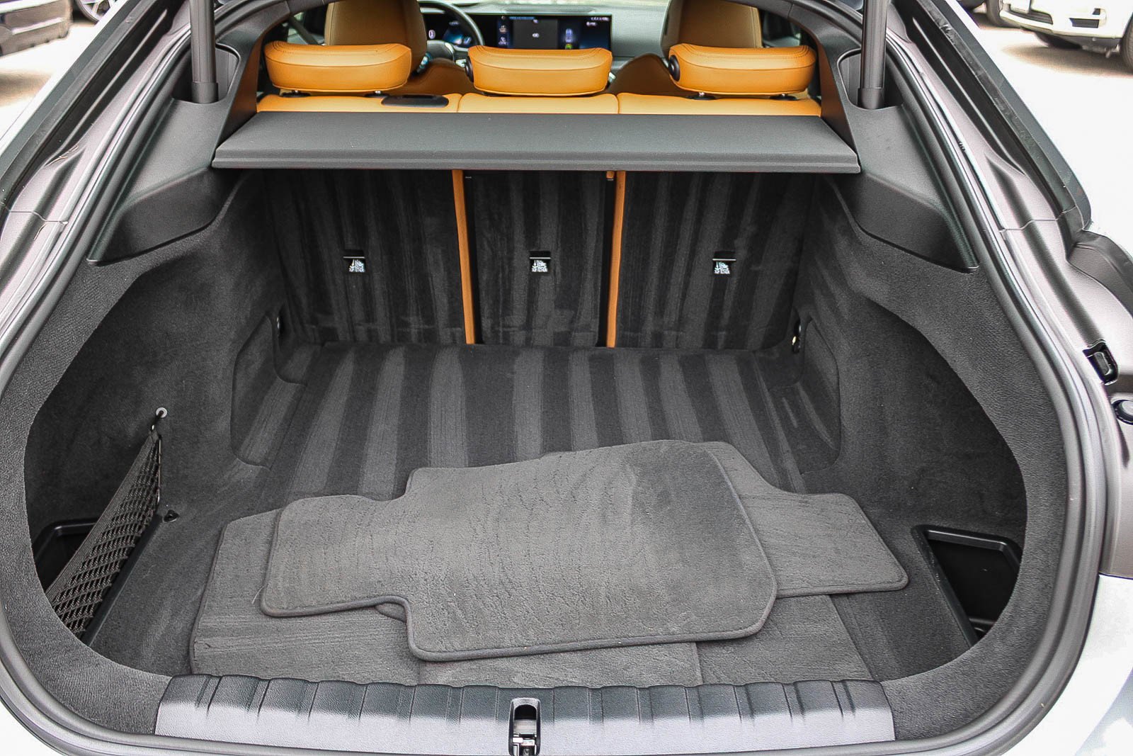 Used 2024 Skyscraper Grey Metallic BMW eDrive40 image 25