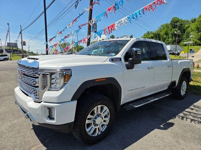 2023 GMC Sierra 4WD Crew Cab Standard Box Denali's photo