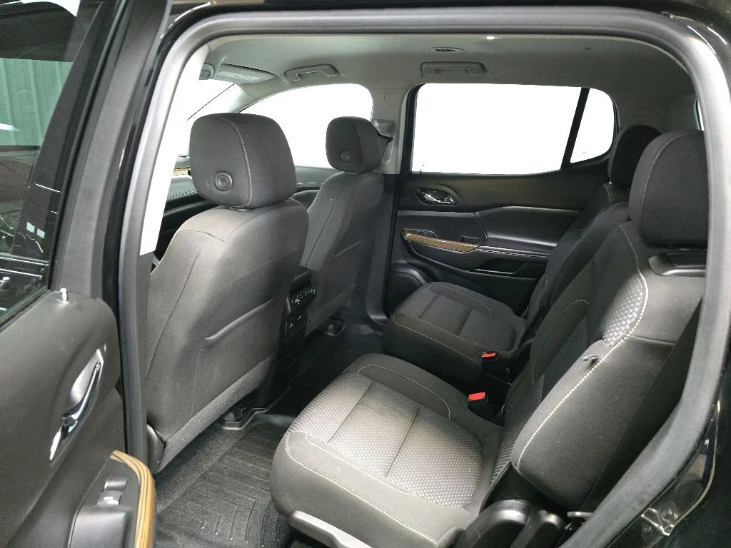 Used 2023 Black GMC SLE image 30
