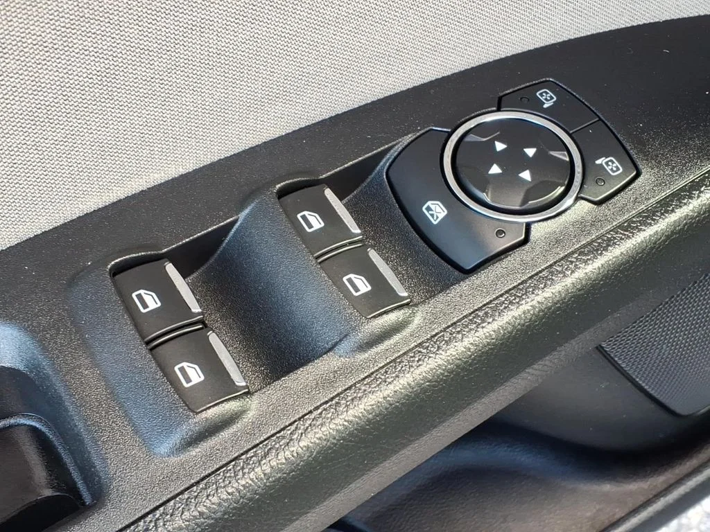 Used 2020 Gray Ford S image 10
