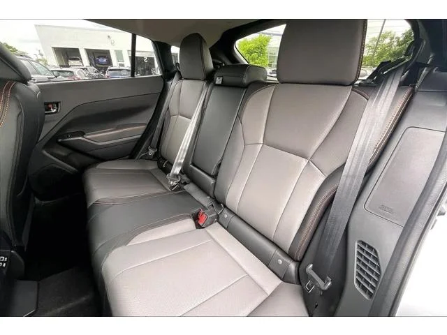 New 2026 ICE SILVER METALLIC Subaru Limited Hybrid image 13