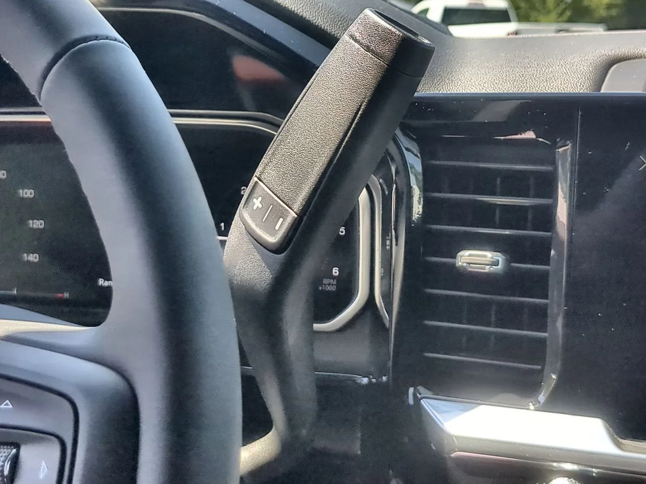 New 2026 Onyx Black GMC Elevation image 16