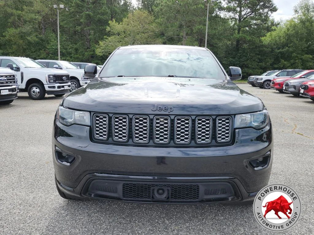 Used 2020 Black Jeep Altitude image 9