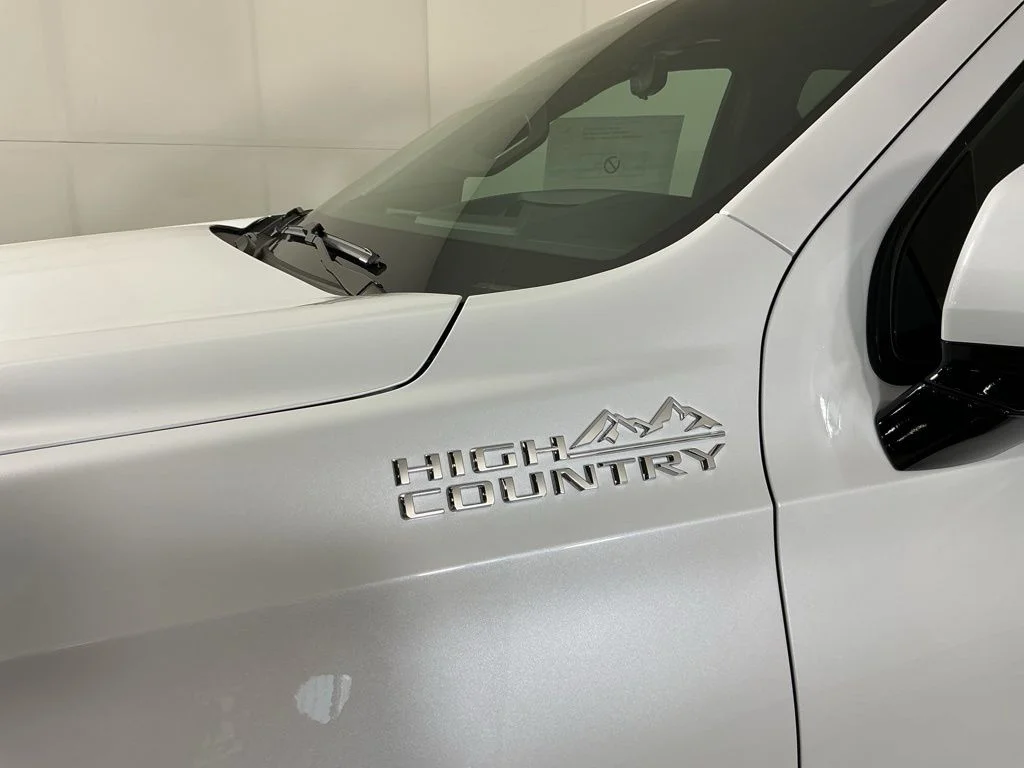 New 2026 White Chevrolet High Country image 4