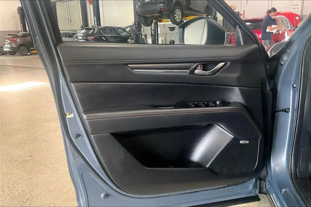 Used 2024 Gray Mazda 2.5 S Carbon Edition image 23