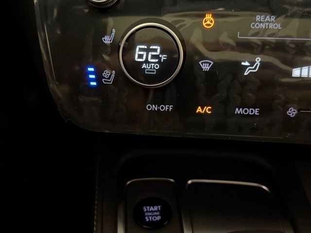 New 2026 MINERAL BLACK INFINITI Luxe FWD image 33