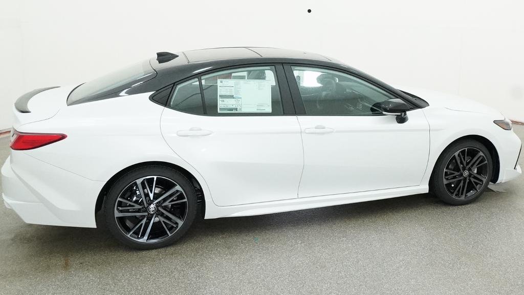 New 2026 Wind Chill Pearl with Midnight Black Metallic roof Toyota XSE image 16