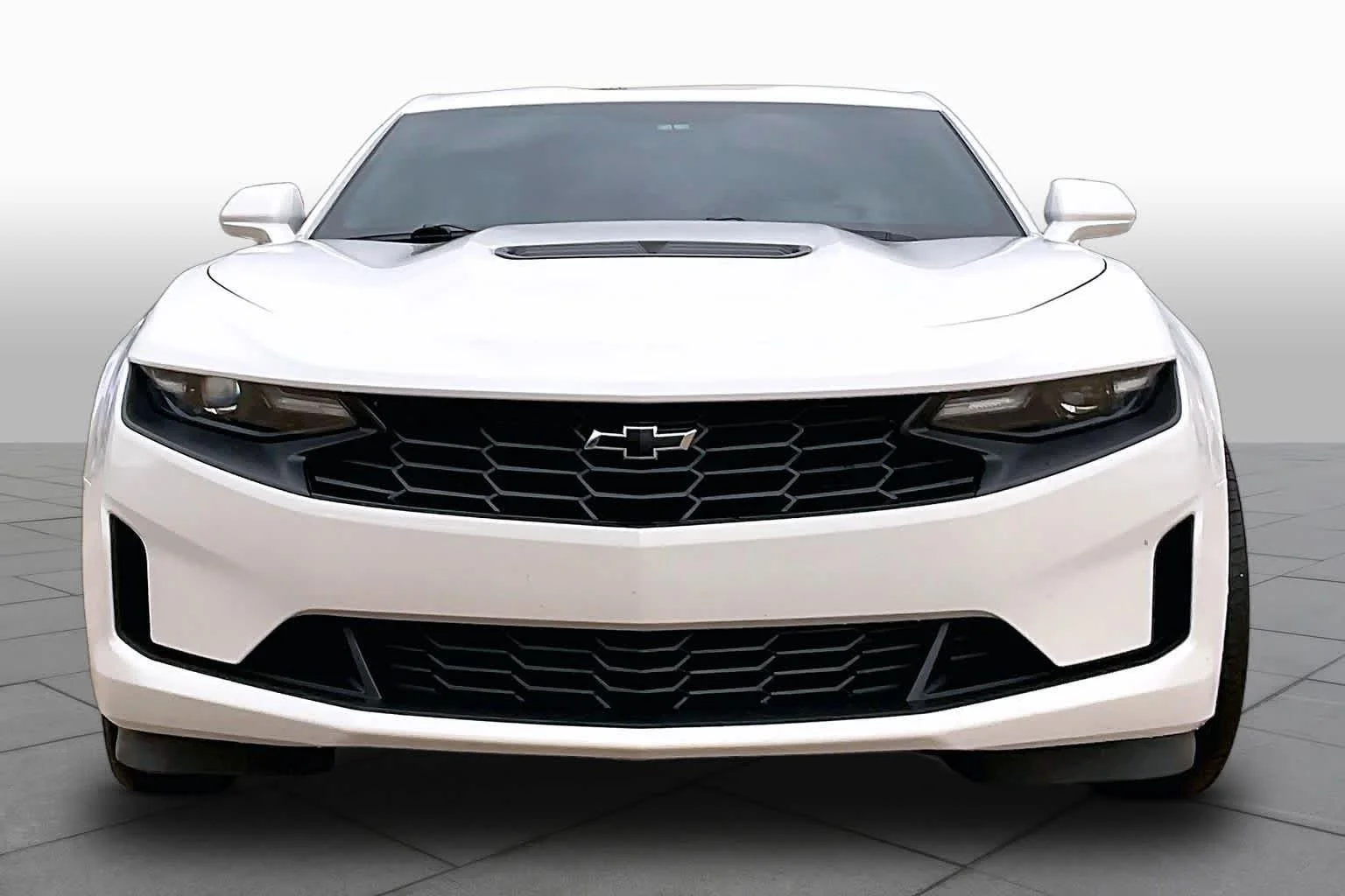 Used 2023 Summit White Chevrolet LT1 image 4