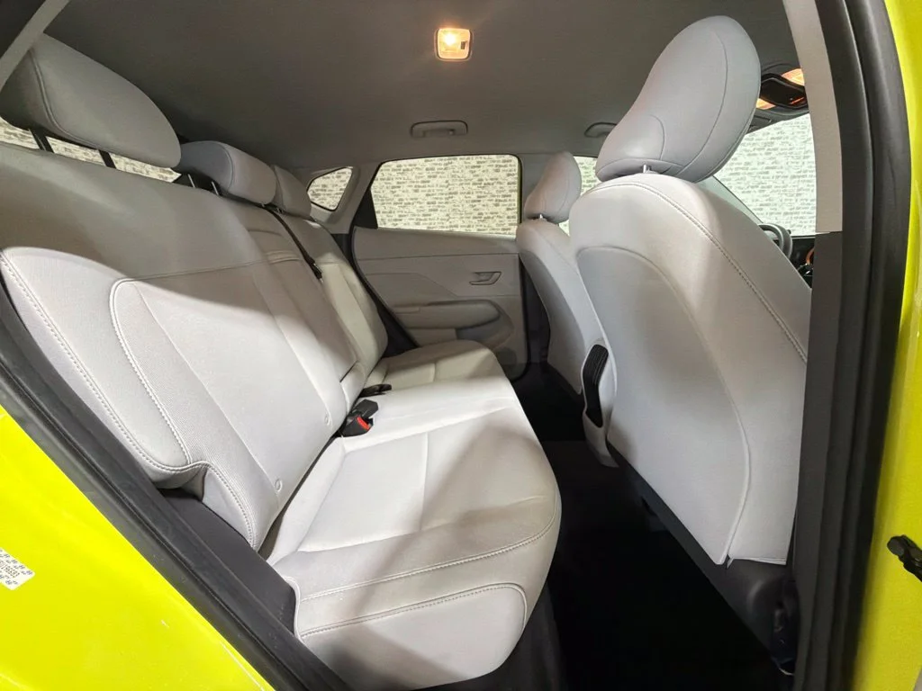 Used 2025 Neoteric Yellow Hyundai SE image 14