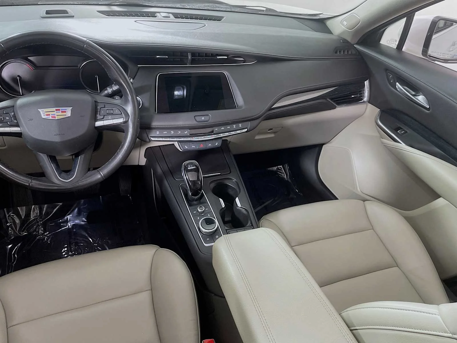Used 2023 Crystal White Tricoat Cadillac AWD Premium Luxury image 23