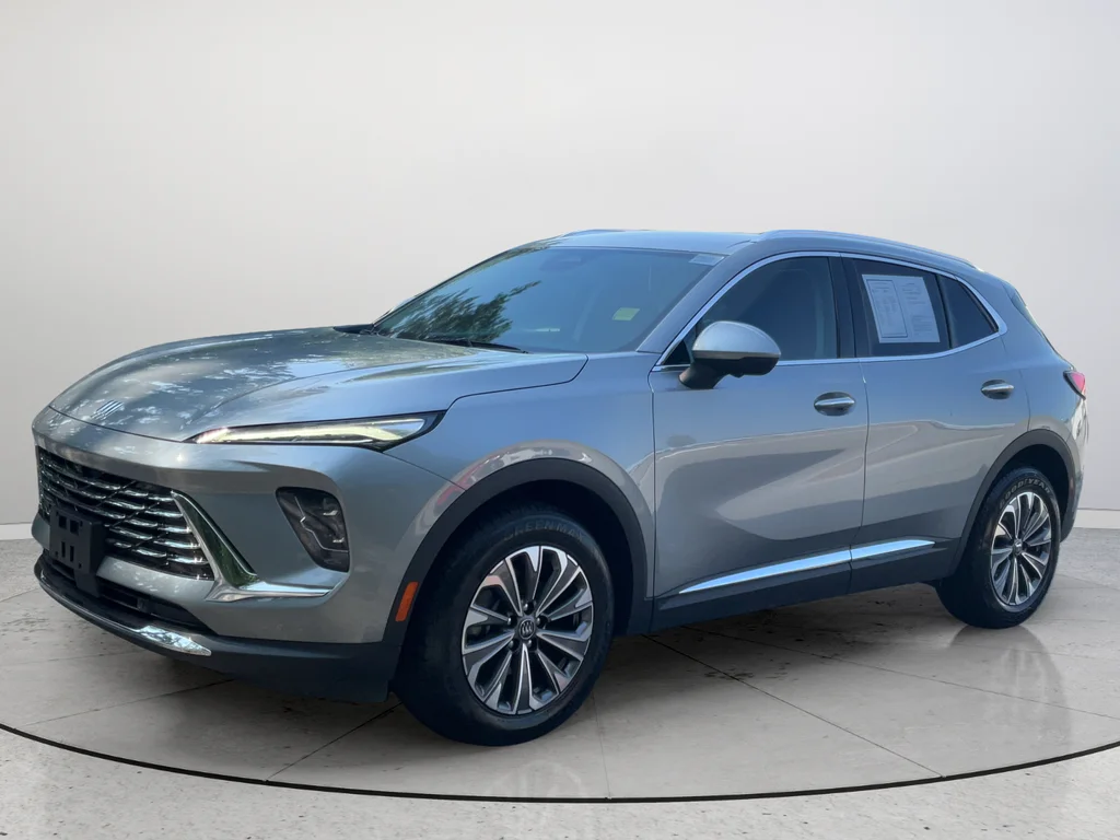 Used 2024 Gray Buick Preferred image 5