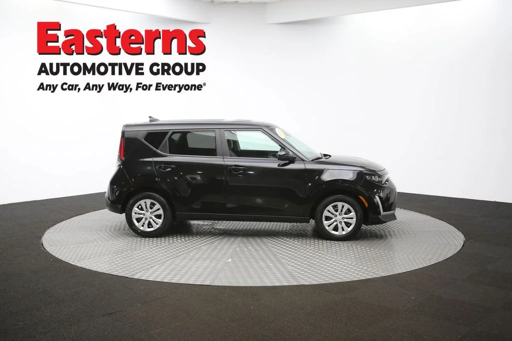 Used 2023 Black Kia LX image 44