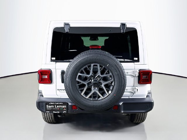 New 2026 Bright White Clear-Coat Exterior Paint Jeep Sahara image 6