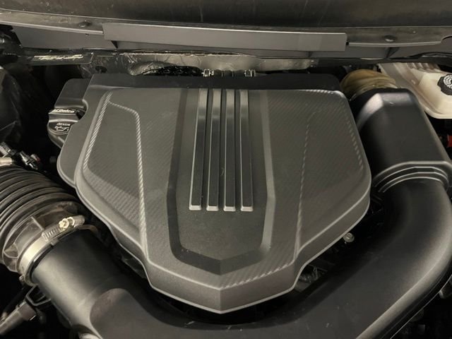 Used 2024 Black GMC AT4 image 27
