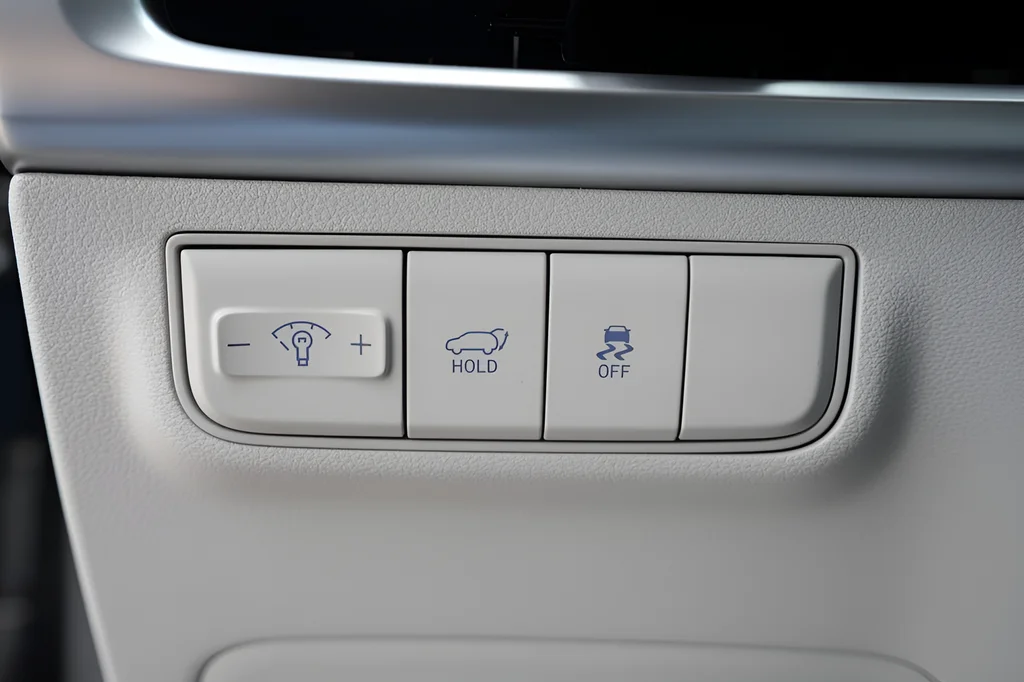Used 2026 Black Hyundai SEL image 69