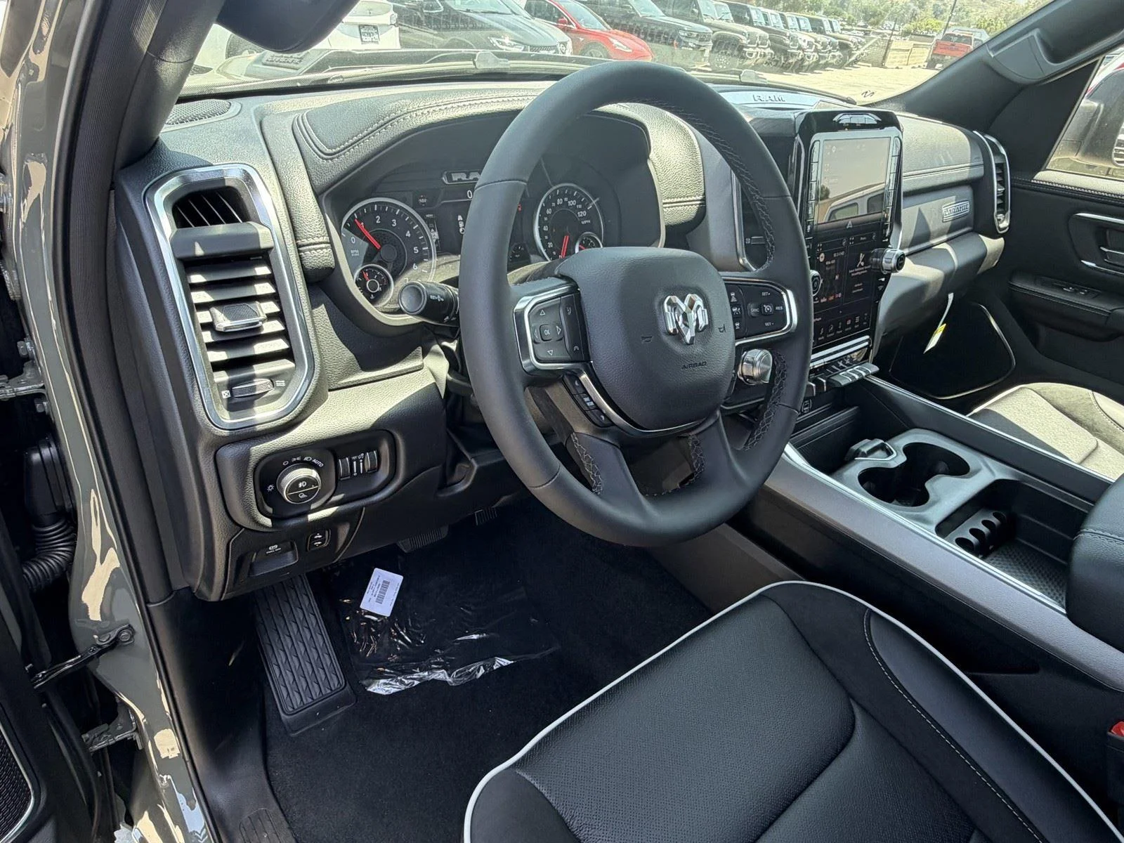 New 2026 Canyon Lake Exterior Paint RAM Laramie image 20