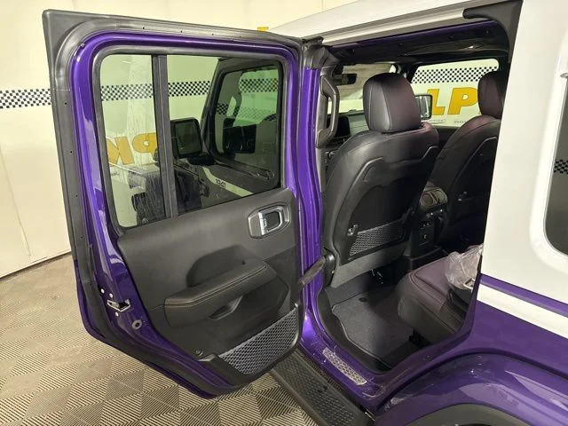 New 2026 Reign Exterior Paint Jeep Sahara image 31