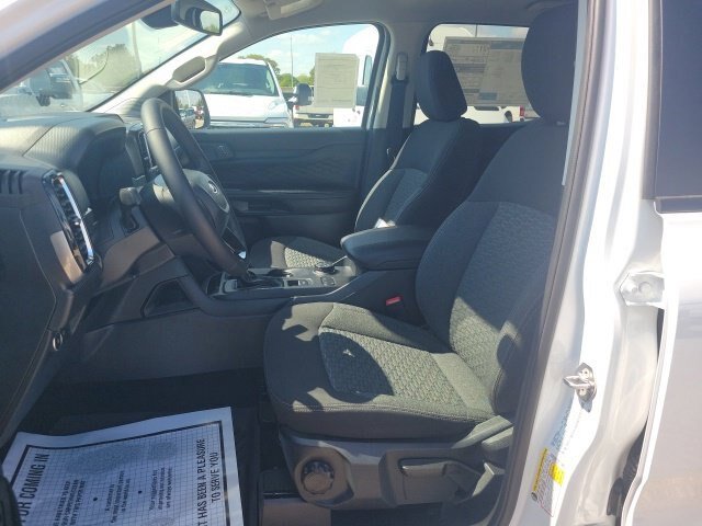 New 2026 Oxford White Ford XLT image 45
