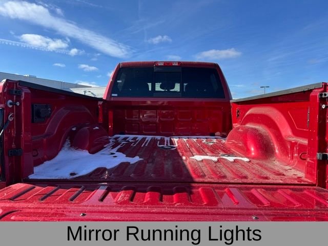 New 2026 Molten Red Pearl-Coat Exterior Paint RAM Tradesman image 23