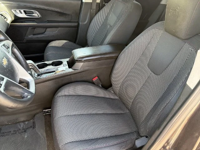 Used 2015 Gray Chevrolet LT image 29