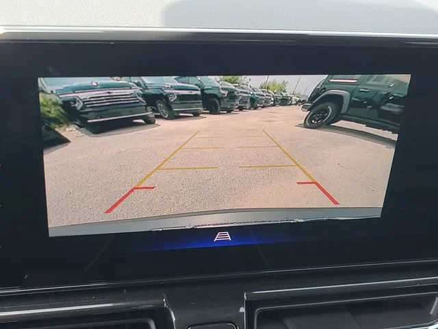 New 2026 Summit White Chevrolet LT image 27