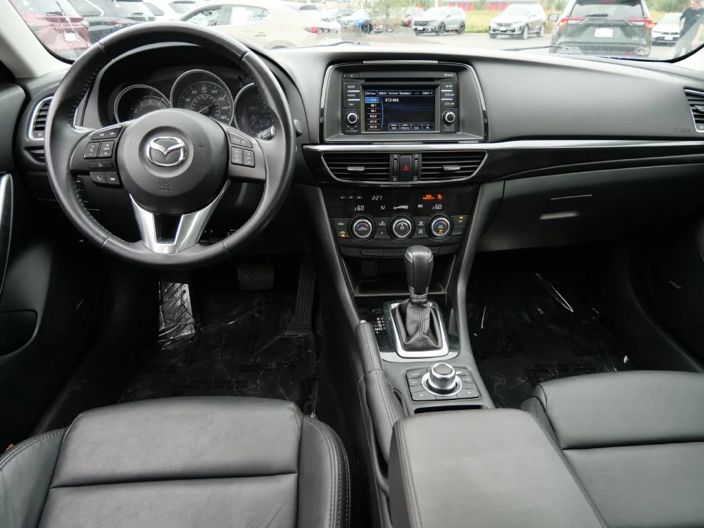 Used 2015 Gray Mazda i Touring image 13